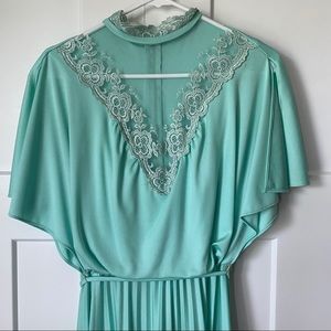 Vintage 70s Women’s Mint Formal Dress